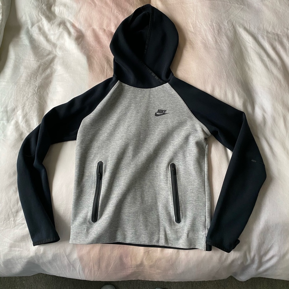 Nike black/gray hoodie